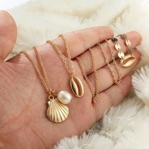 Layered shell necklace